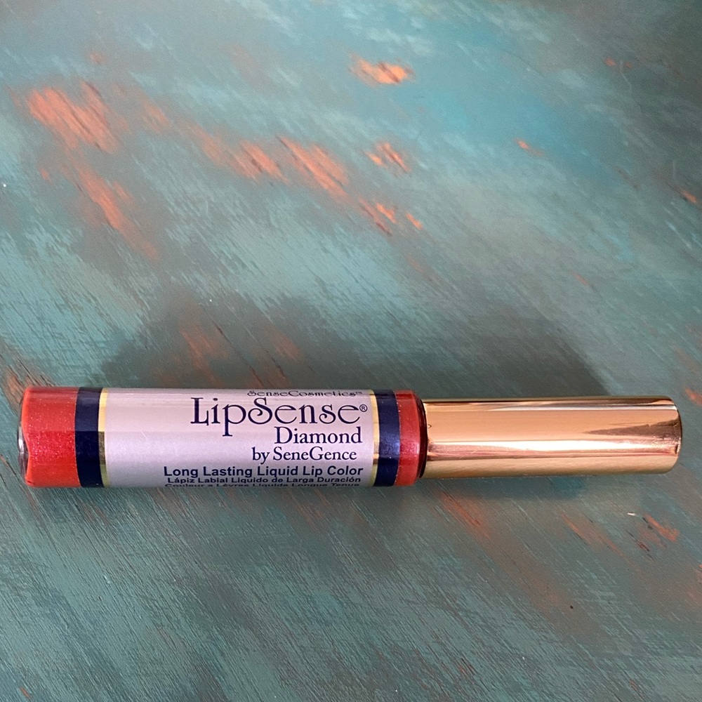 Diamond lipsense